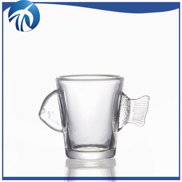 Cups in the fish with creative glass fish handle new glass